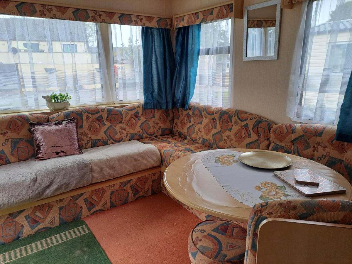 Cosy Caravan At Blackmoor Farm Ludchurch Exterior foto